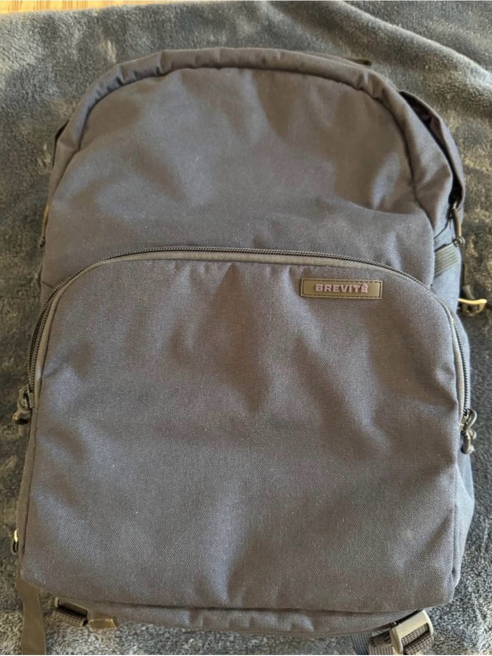 Brevité Jumper (large) Camera Gear Backpack - Navy